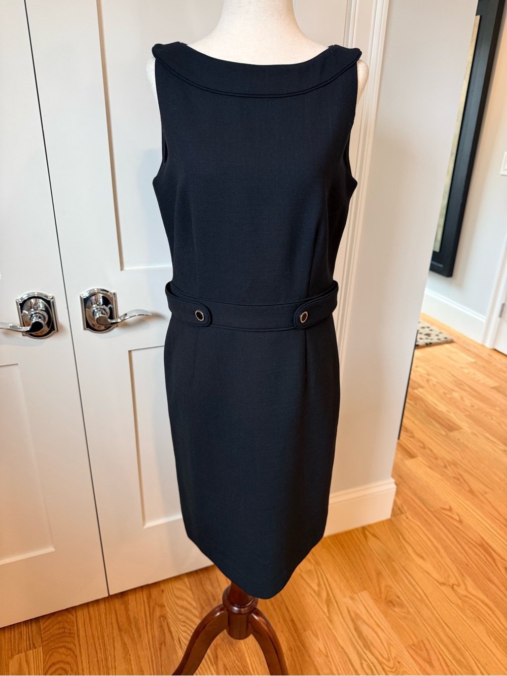 Tory Burch Black Sleeveless Sheath Midi Dress - Picture 2 of 10